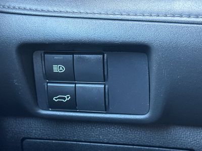 2020 Toyota Highlander - Photo 31
