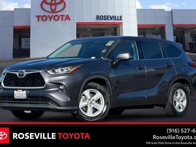 2020 Toyota Highlander - Photo 1