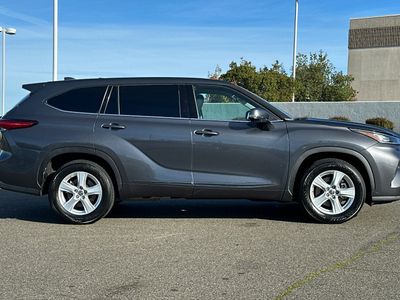 2020 Toyota Highlander - Photo 6
