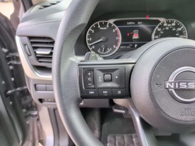 2024 Nissan Rogue — photo 17 view