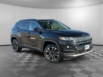 2022 Jeep Compass — detail view
