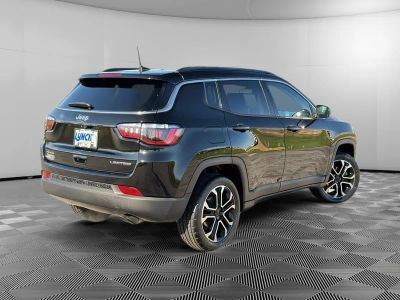 2022 Jeep Compass — interior view