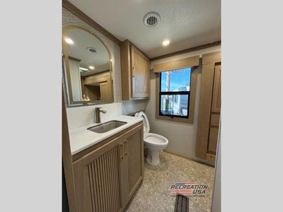 2025 Redwood RV - Photo 13