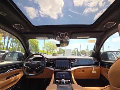 2026 Jeep Grand Wagoneer L — photo 11 view