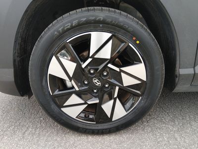 2025 Hyundai Kona - Photo 10