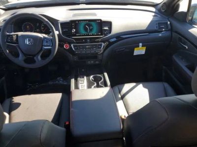 2026 Honda Ridgeline — photo 12 view