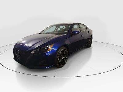 2023 Nissan Altima - Photo 3