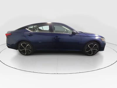 2023 Nissan Altima - Photo 8