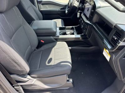 2026 Ford F-150 — photo 13 view