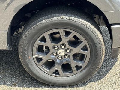 2026 Ford F-150 — photo 12 view