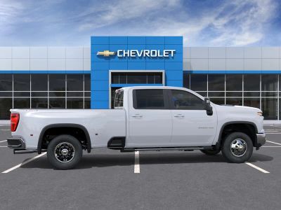2026 Chevrolet Silverado 3500 HD — detail view