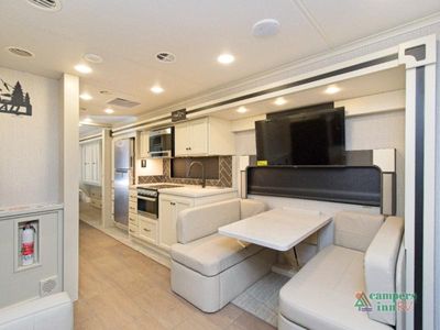 2026 Tiffin Motorhomes Open Road Allegro - Photo 8