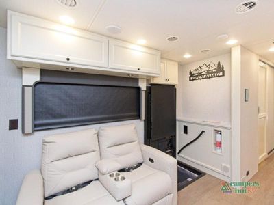 2026 Tiffin Motorhomes Open Road Allegro - Photo 10