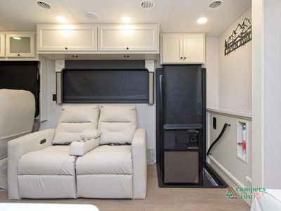 2026 Tiffin Motorhomes Open Road Allegro - Photo 11