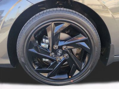 2026 Hyundai ELANTRA — photo 11 view