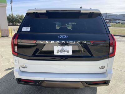 2026 Ford Expedition - Photo 4