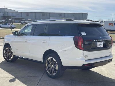 2026 Ford Expedition - Photo 5