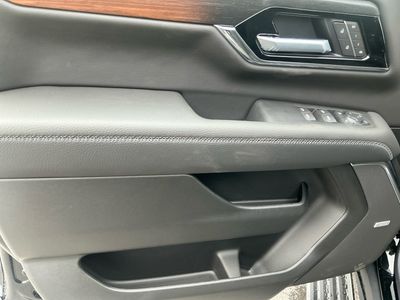 2026 GMC Yukon XL — photo 16 view