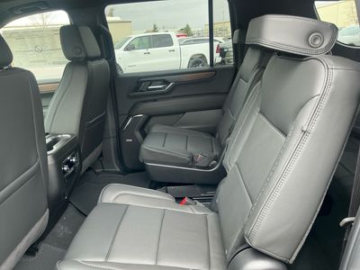 2026 GMC Yukon XL — photo 17 view