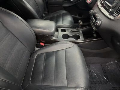 2016 Kia Sorento - Photo 31