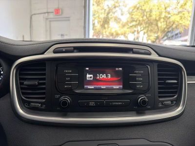 2016 Kia Sorento - Photo 34