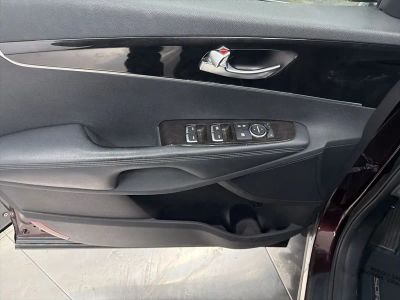 2016 Kia Sorento - Photo 18