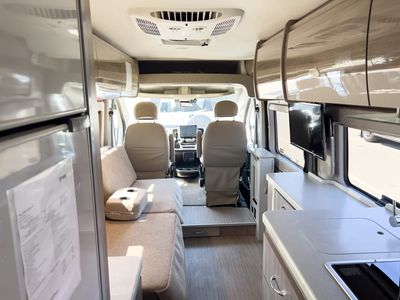 2023 Thor Motor Coach SEQUENCE - Photo 4