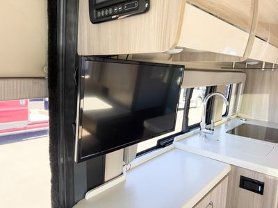 2023 Thor Motor Coach SEQUENCE - Photo 13
