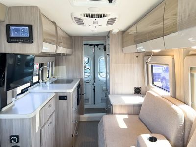 2023 Thor Motor Coach SEQUENCE - Photo 5