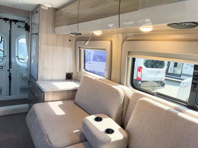2023 Thor Motor Coach SEQUENCE - Photo 18