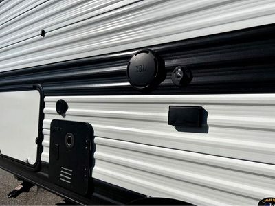 2026 Grand Transcend ONE - Photo 12