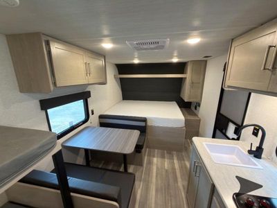 2024 - Keystone Springdale - Photo 9