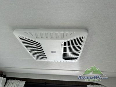 2025 Forest River RV Wildwood - Photo 15