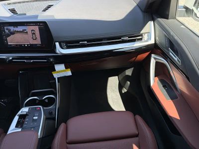 2026 BMW X1 — photo 16 view