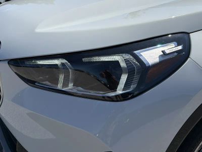 2026 BMW X1 — photo 9 view