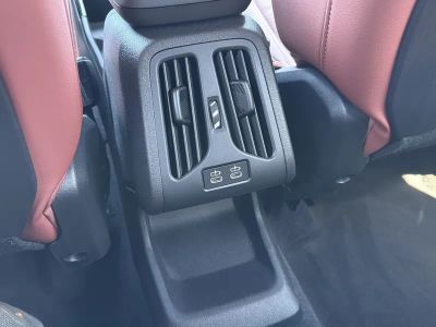 2026 BMW X1 — photo 17 view