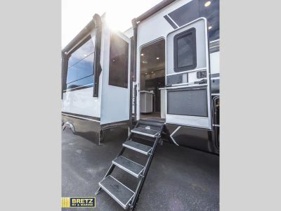 2026 Brinkley Model GX - Photo 9