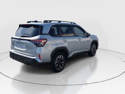 2025 Subaru Forester - Photo 7
