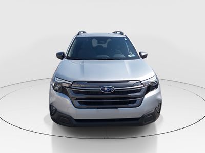 2025 Subaru Forester - Photo 2