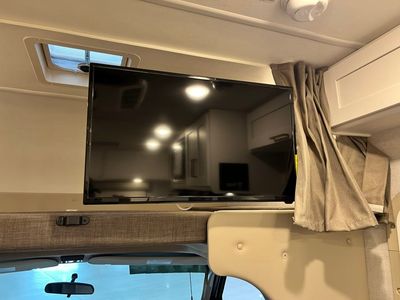 2026 Thor Motor Coach CHATEAU - Photo 4