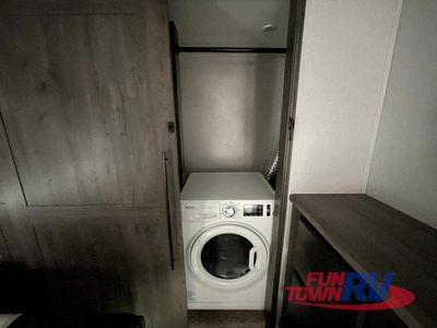 2021 Forest River RV Cardinal Limited - Photo 26