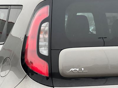 2019 Kia Soul - Photo 28
