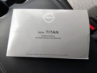 2024 Nissan Titan - Photo 20