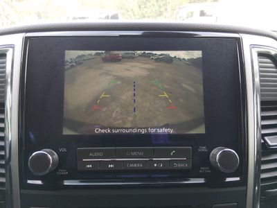 2024 Nissan Titan - Photo 17