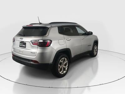 2024 Jeep Compass - Photo 7