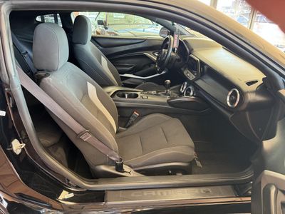 2017 Chevrolet Camaro - Photo 16