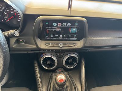 2017 Chevrolet Camaro - Photo 10