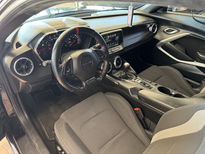 2017 Chevrolet Camaro - Photo 7