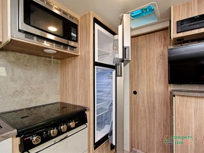 2022 Winnebago Micro Minnie FLX - Photo 17