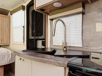 2022 Winnebago Micro Minnie FLX - Photo 15